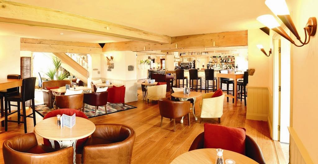 The Farmhouse Hotel And Restaurant Saint Saviour Интерьер фото